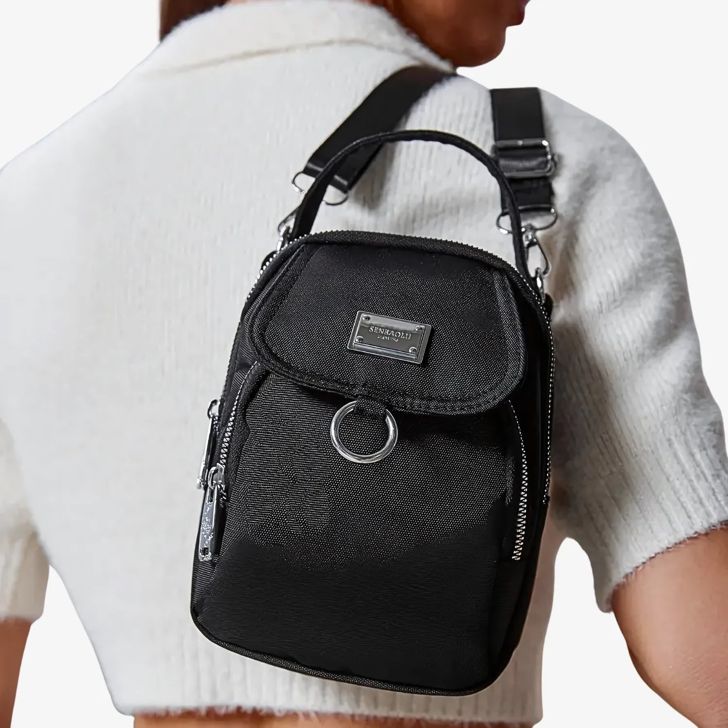 The Dália Clutch Wallet