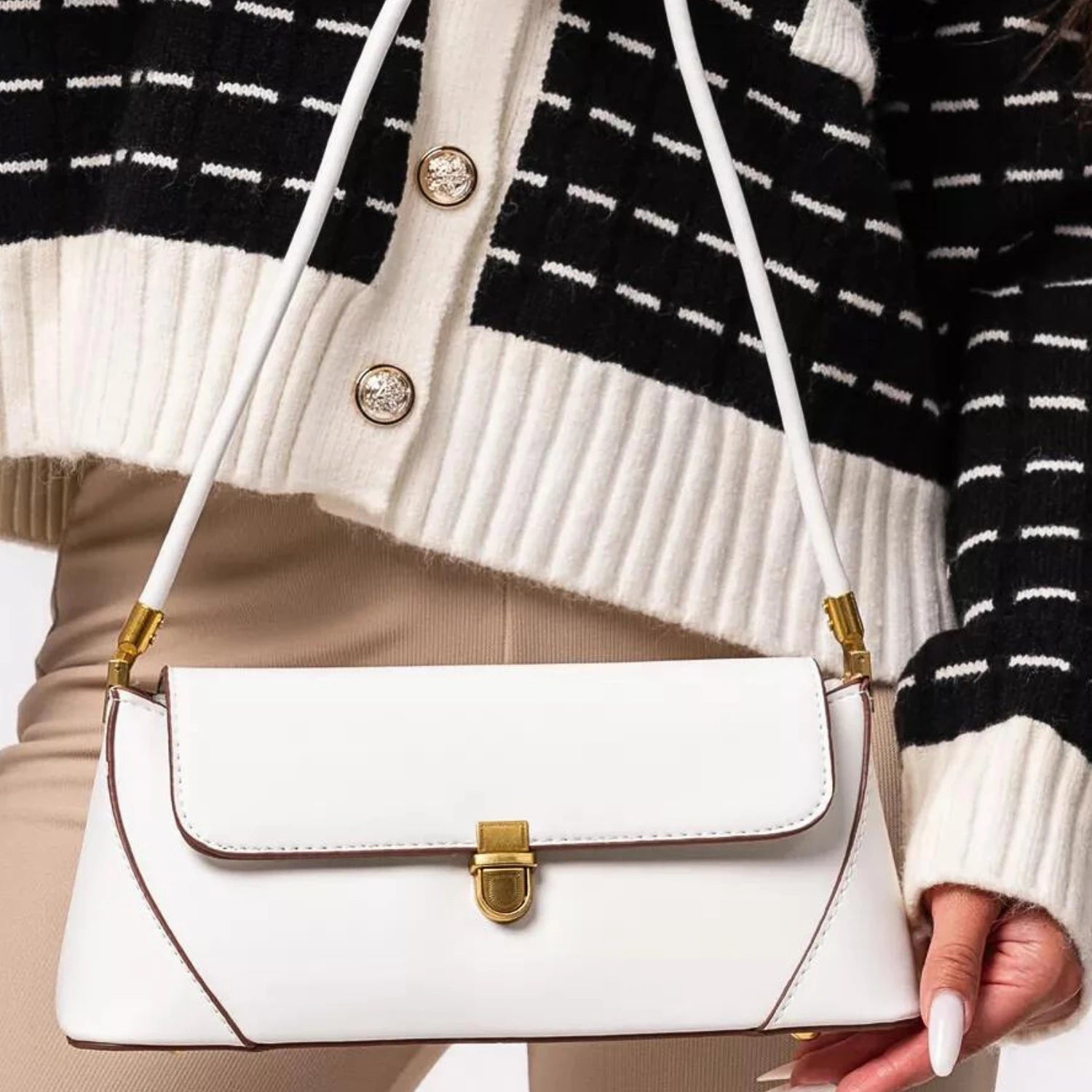 Women's Baguette Bag - Vintage London