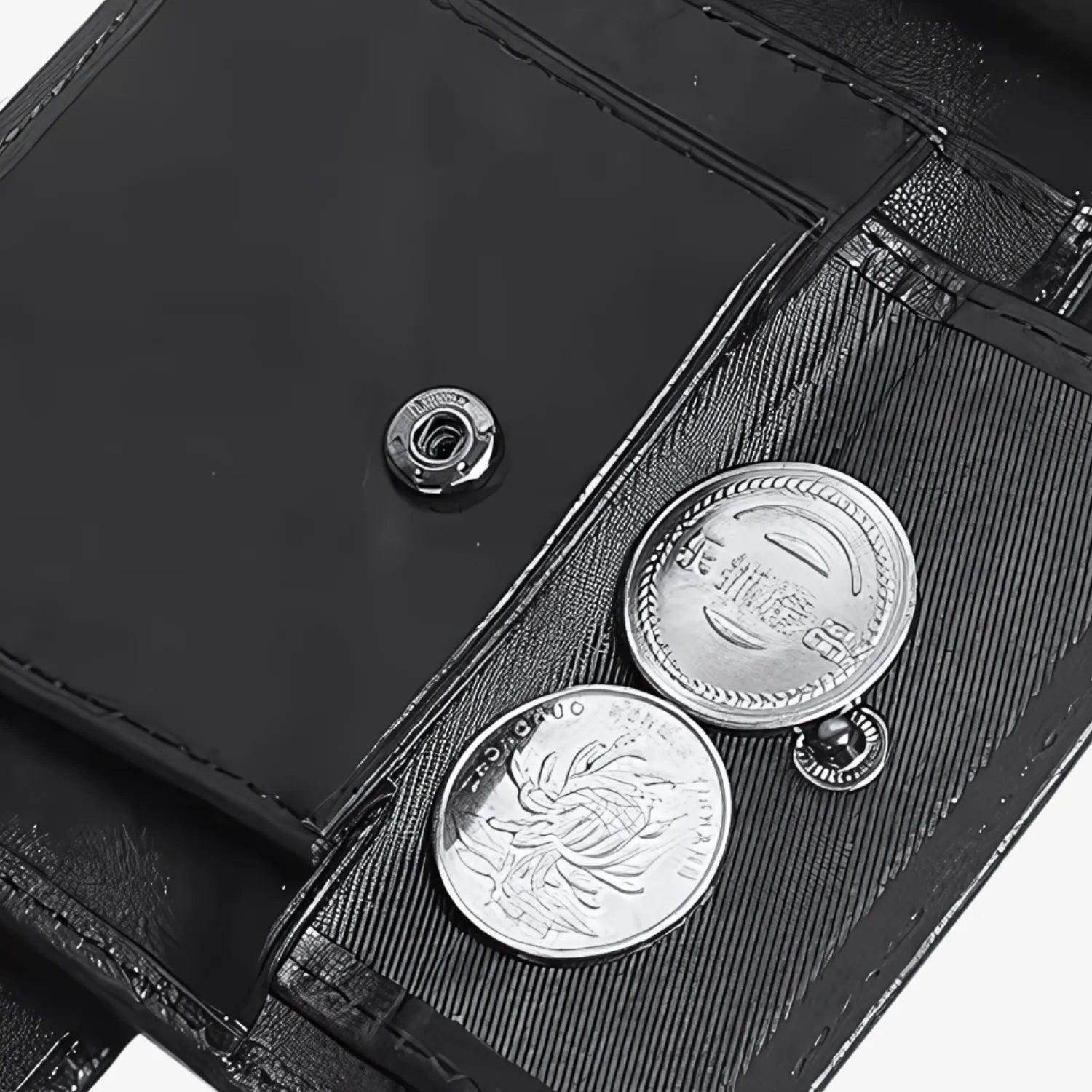 Astrom Men's Genuine Leather Wallet