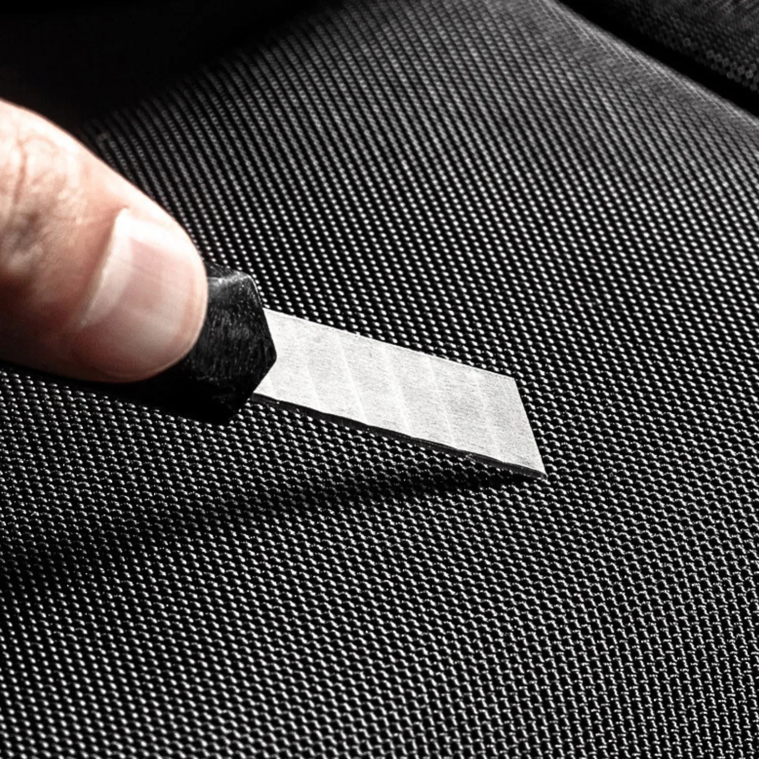 GuardStyle Anti-Theft Crossbody Bag