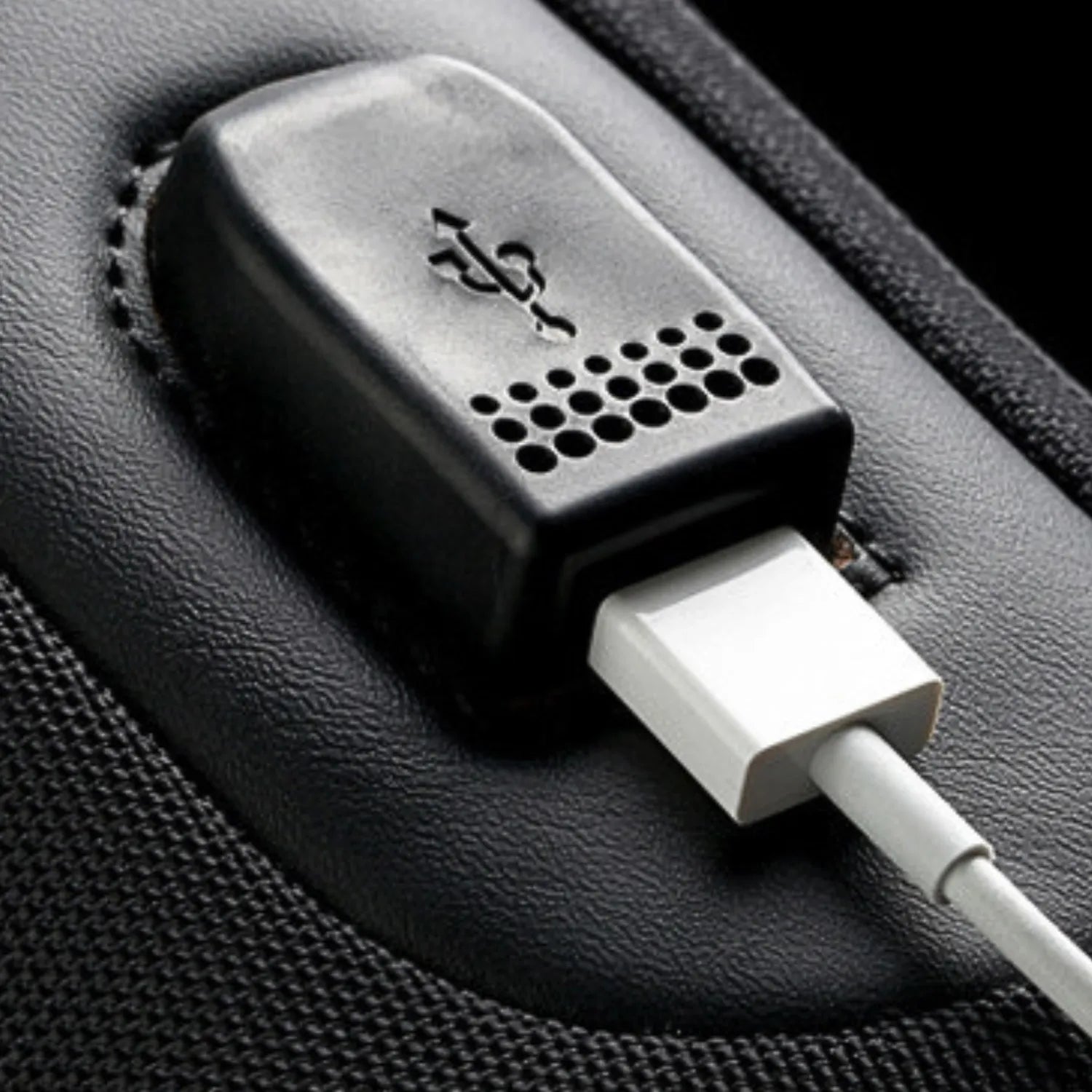 GuardStyle Anti-Theft Crossbody Bag